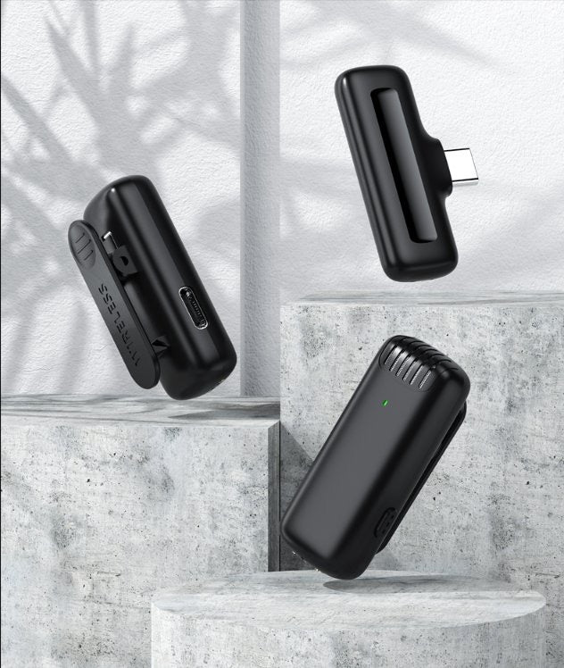 Green Lion 2 in 1 Wireless Microphone with (Lightning Connector) - مايكروفون لاسلكي ٢ في ١ من شركة قرين لايون بمنفذ ايفون