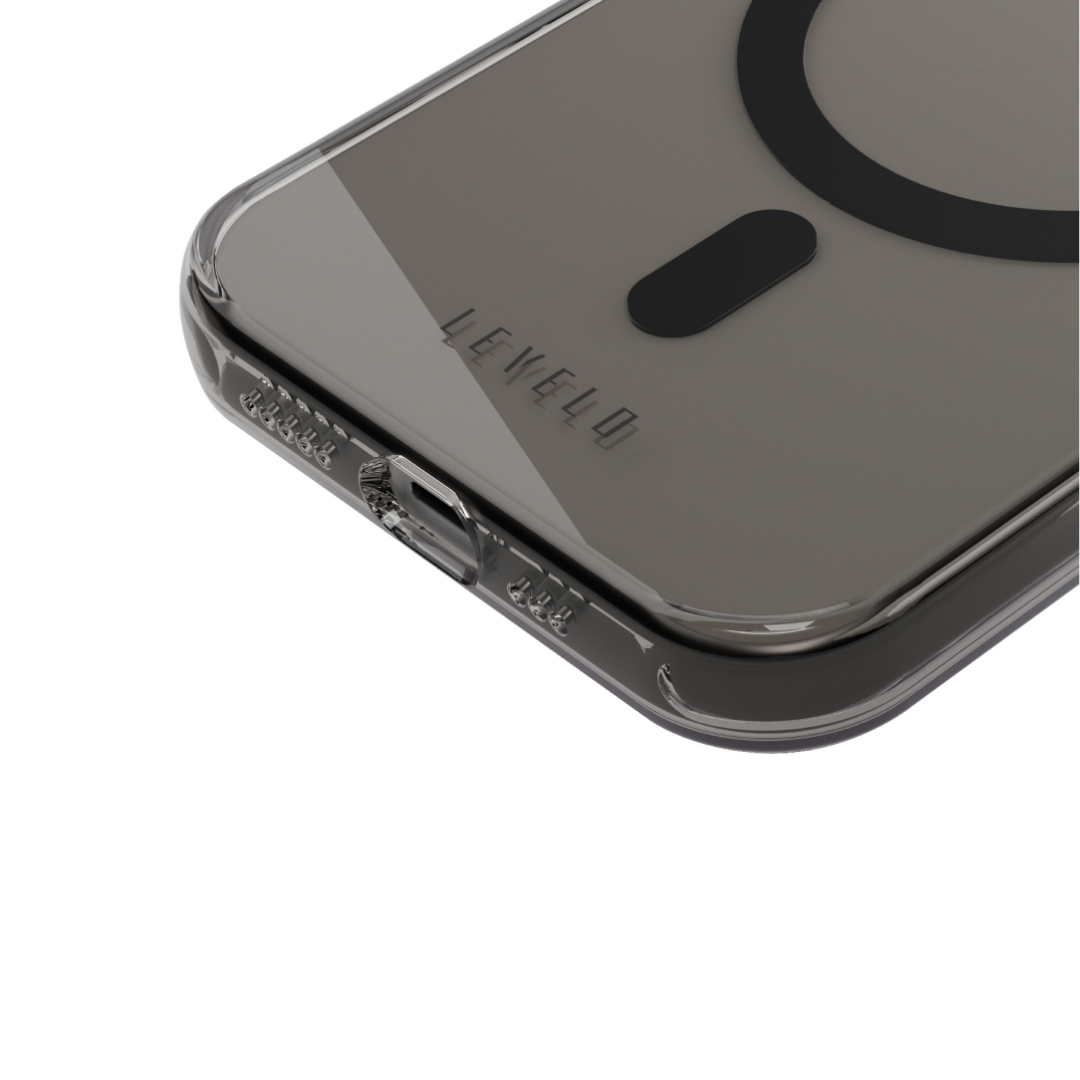 غطاء/جراب ليفيلو ألور 3H الصلب المقاوم للخدش مع خاصية ماج سيف لهاتف آيفون 15 - شفاف دخاني