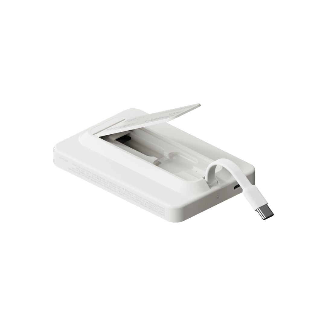 بنك طاقة لاسلكي مغناطيسي موماكس 1-باور إكس برو بسعة 5000 مللي أمبير/ساعة مع كابل USB-C مدمج