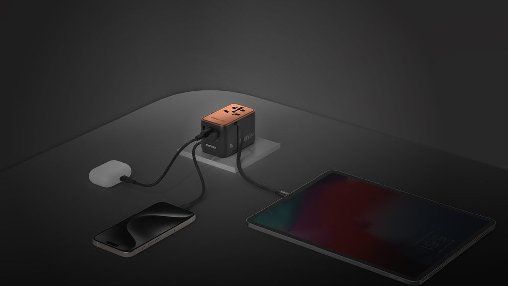 Momax 1-World+ 25W 3-Port Travel Charger Built-In USB-C Cable - Desert Titanium
