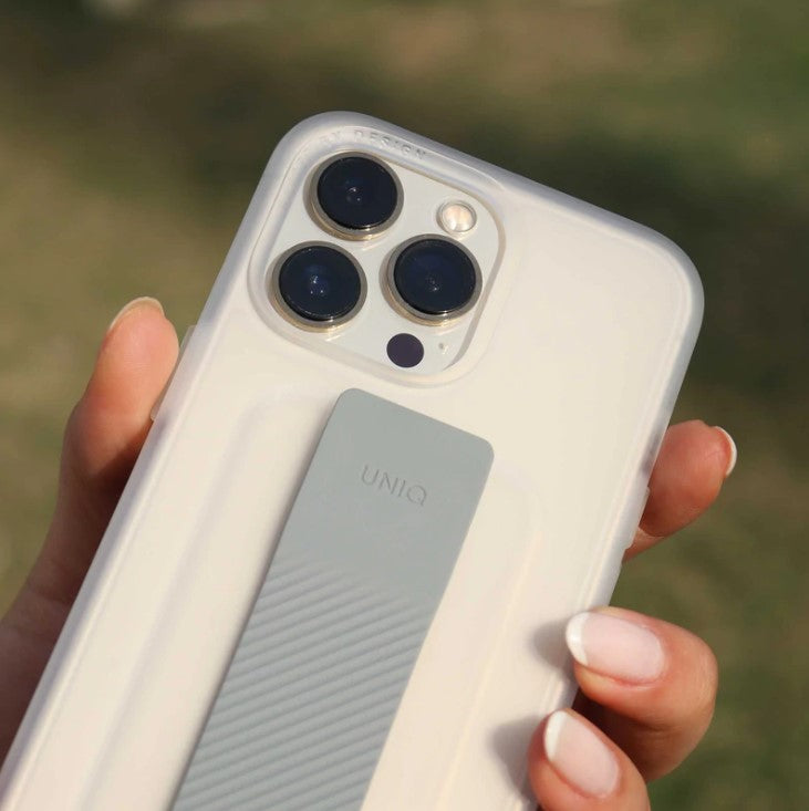 جراب/غطاء هجين من Uniq لهاتف iPhone 13 Pro/ Pro Max - لون DOVE (شفاف غير لامع)